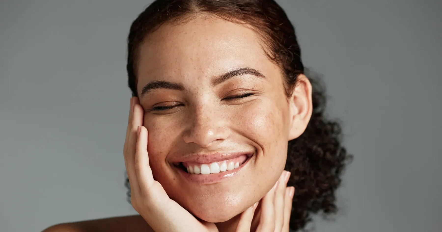 Red-Light-Therapy-face-gentle-giant-care-llc-beverly-hills-ca