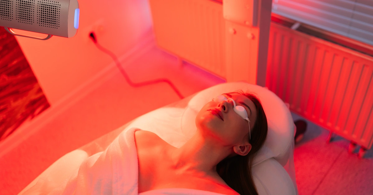 Red Light Therapy for Skin Health at Gentle Giant Care in Atlanta, GA and Beverly Hills, CA